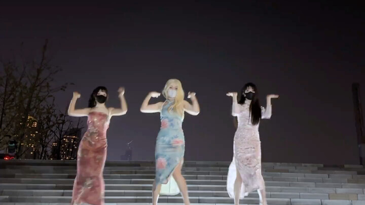 Thử thách nhảy #qipao#theo_gió đầy quyến rũ