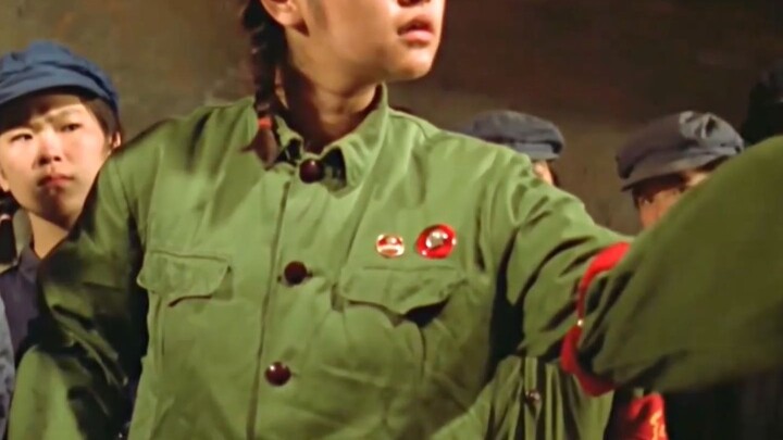 Đời người như ván cờ, thế cờ khó lường! Thật đến mức khiến người ta sợ hãi.