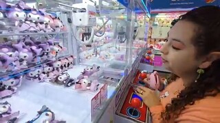 This Claw Machine arcade has a view of MT. FUJI!