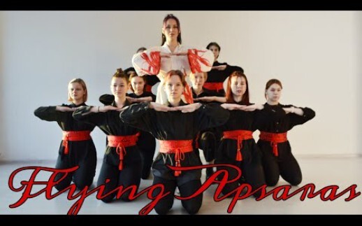 MPOP再次启航!张艺兴《飞天》俄罗斯小姐姐超帅翻跳dance cover by HIM