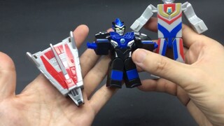 Ultraman also has letter transformers! What...what should I do?