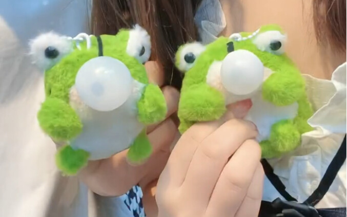 Then I'm counting on you! My good friend—let's use this from now on when we argue; it's so cute!