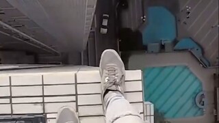 جاكي شان البيت السعيد