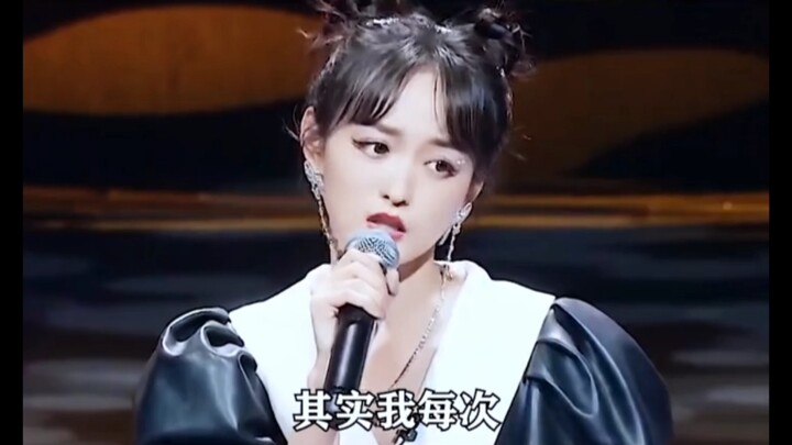 Hà Hoành San vui vẻ nói rằng đóng phim là để giúp Lỗ Ban Sưu trở nên phong cách hơn.