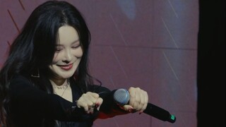 Pesta ulang tahun Kong Xiaoyin, Wen Jingjie menari dengan seluruh fokus, termasuk "Api Penuh" dan "S