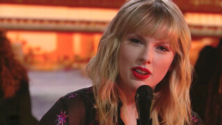 Taylor Swift performs "Lover" live