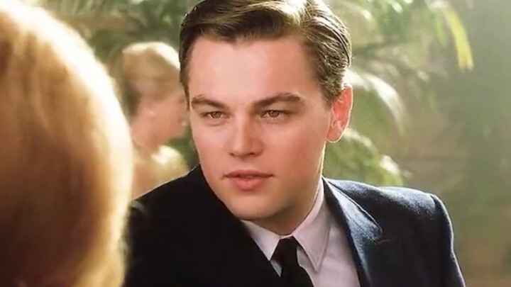 مُقتبس من أحداث حقيقية: حياة محتال أسطوري في فيلم «لعبة القط والفأر».. ليوناردو ديكابريو جذاب إلى أب