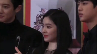 المشهد الشهير الذي يعرفه كل عشاق الـKPOP 1.0