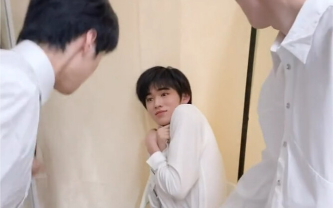 Shock! This actually happened while Teacher Xiao Song was changing clothes!
