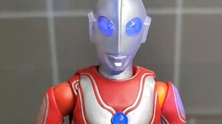 How did it change to Leo joints? The domestic KO version of SHF Jack Ultraman repaired version is re