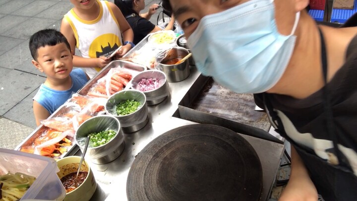 If you get second place in the whole class on the exam, I’ll treat you to a pack of spicy strips for