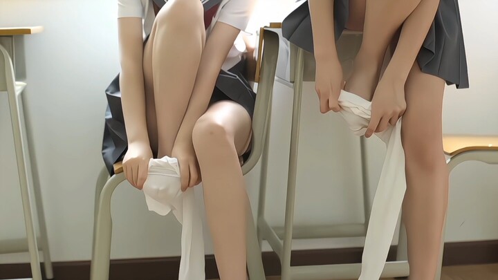 สาวสวยจีกงใส่ถุงเท้าขาว! ความสุขสองเท่า!