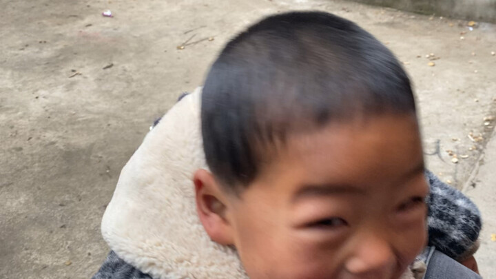 【Cậu bé Hà Nam】Video mới nhất đã lên sóng, mong mọi người theo dõi!