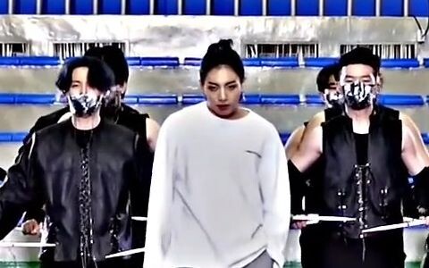 【BTS】Khoảnh khắc mang tính biểu tượng