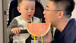 Khi một đứa trẻ có chỉ số IQ cao gặp phải cha mẹ ngây thơ...