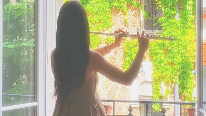 Angin itu bebas, dan kamu juga. Lagu Burung – Versi Flute dan Harpa