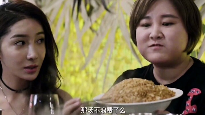 عالم عشاق الطعام لا تفهمه أنت، فهم دائمًا ما يتأرجحون بين الشبع والتخمة!