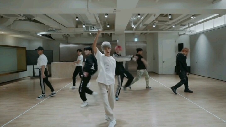 传下去！NCT DREAM跳师妹aespa的《怪火（Illusion)》了！