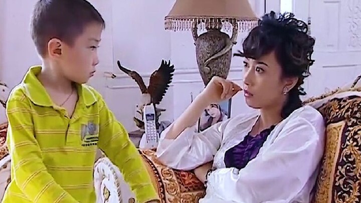 Ibu tiri ini benar-benar kejam! Di depan berpura-pura baik, di belakang malah berbuat jahat—akhirnya