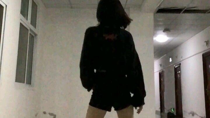perhatian flip lompat