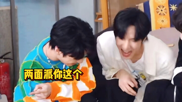 I love watching these two little kids one-up each other—they’re just so cute!