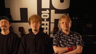 Halo semuanya~ Kami 10-FEET, band penyanyi untuk lagu tema ED "Slam Dunk", dan kami akan datang ke S