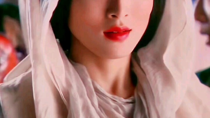 You can’t just wear a piece of cloth and become a saint! This saint and Zhao Di are actually played 