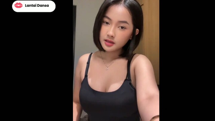 "#fyp #tanktop #miror #soundviral #cewecantik "