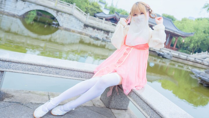 Your sweet little junior sister ❀ peach blossom smile