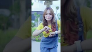 Suka - suka #malaagatha #yangpentinghappy #shorts