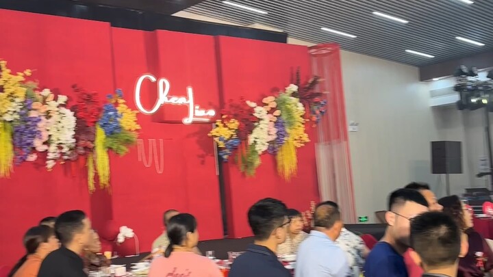 Đây là loại bàn gì?
