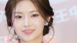 Did a real idol come along to dance? It was Wang Yiren! She did my favorite songs, Dct and We Go! Li