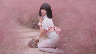 Bạn có nghĩ... cô ấy có được tính là thánh thể lụa trắng bẩm sinh không? Nhảy hố thỏ siêu ngọt ngào~