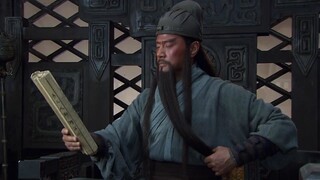 新三国删减片段--张飞战不胜关羽，诸葛亮决定说降？