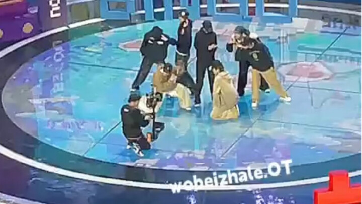 【时代少年团】这样直观的看走位真的好复杂，感觉每一个步子都要跨好大