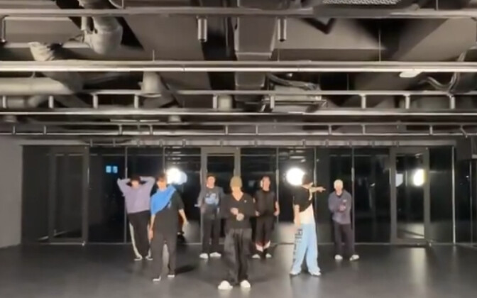 SM新男团RIIZE Siren练习室版