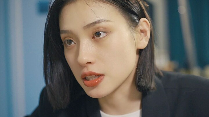 看到最后一个镜头才可能会看懂。