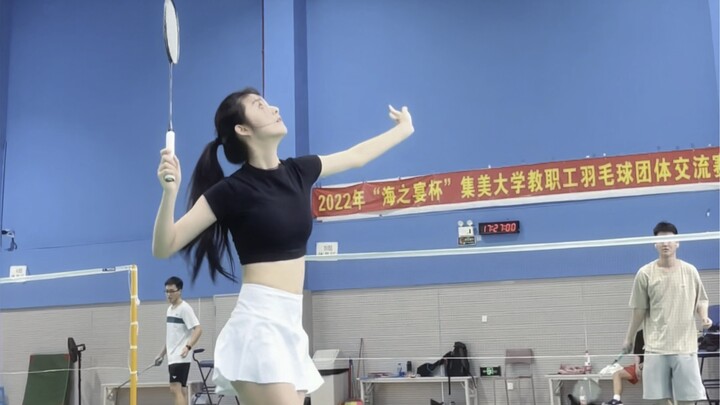 Bạn gái cầu lông hôm nay