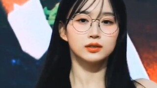 【nmixx 吴海媛】粉丝应援时海媛反应好可爱