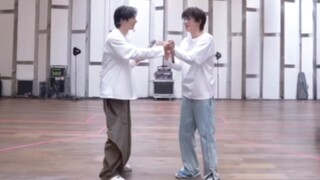 【เหวินเสวียน】ก่อนเปลี่ยนไมโครโฟน หูฟังของฉันมีเสียงของคุณอยู่