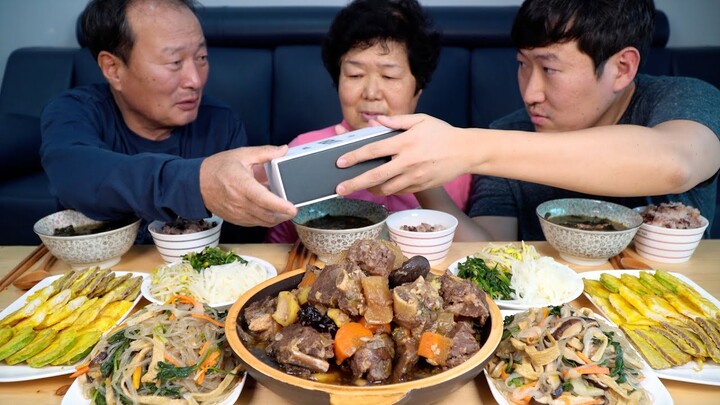 아버지의 푸짐한 생일상 한 상!  갈비찜과 전, 나물에 잡채까지~ (Father's birthday Foods) 요리&먹방!! - Mukbang eating show