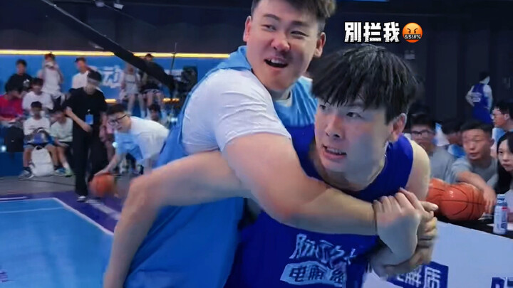 คุณอยากได้ภาพก็ได้ให้คุณแหละ เสี่ยวเฉินเจ๋อเหวิน