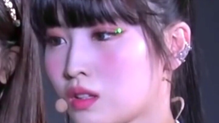 สัมผัสใกล้ชิดกับบลัชออนฟรีๆ จาก JYP