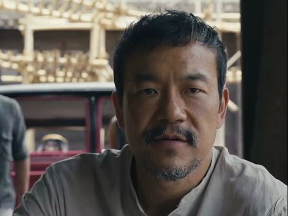 تقول أقسى الكلمات، وتتلقى أشد الضربات