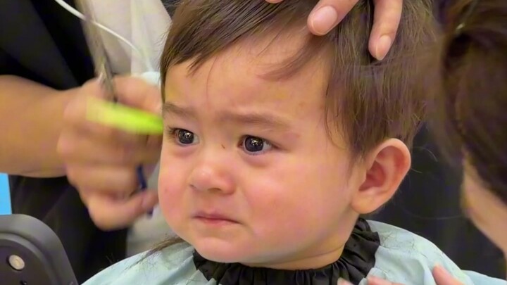 ทุกครั้งที่ออกไปข้างนอก ทุกคนมักคิดว่าฉันเป็นผู้หญิง