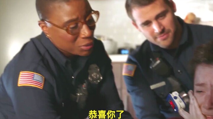 51. إذا استيقظتَ ووجدتَ نفسك قد تحوّلتَ إلى سنفور، ألن تكون ردة فعلك الأولى هي إنقاذ العالم؟