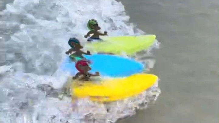 Đồ chơi lướt sóng này có thể hơi trẻ con với trẻ nhỏ, nhưng lại vừa vặn với người lớn!