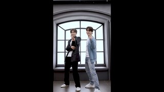 'JIKJIN' DANCE CHALLENGE by Jung Hwan x Yu