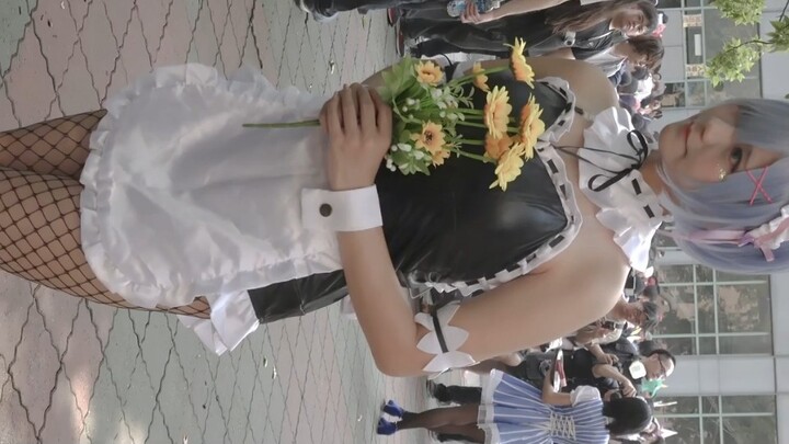【Cosplay】 Ai có thể chịu được Rem này