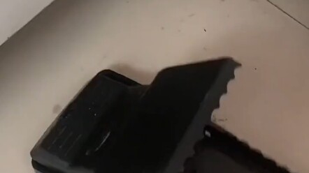 Aksi gila sepanjang jalan. Cara baru pakai perangkap tikus.